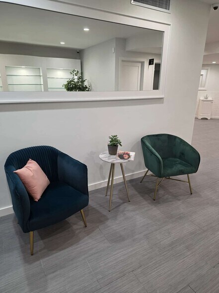 More Photos Of 784 Central Ave, Highland Park Office For Lease