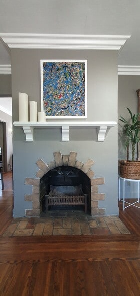 More Photos Of 2052 4th St, Livermore Freestanding For Lease