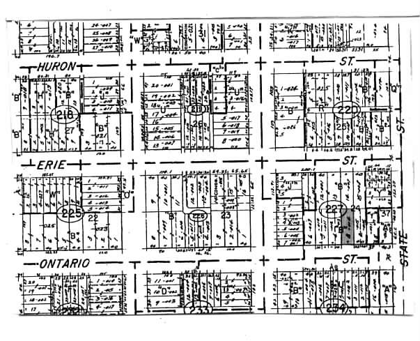 More Photos Of 16 W Ontario St, Chicago Storefront Retail Office For Lease