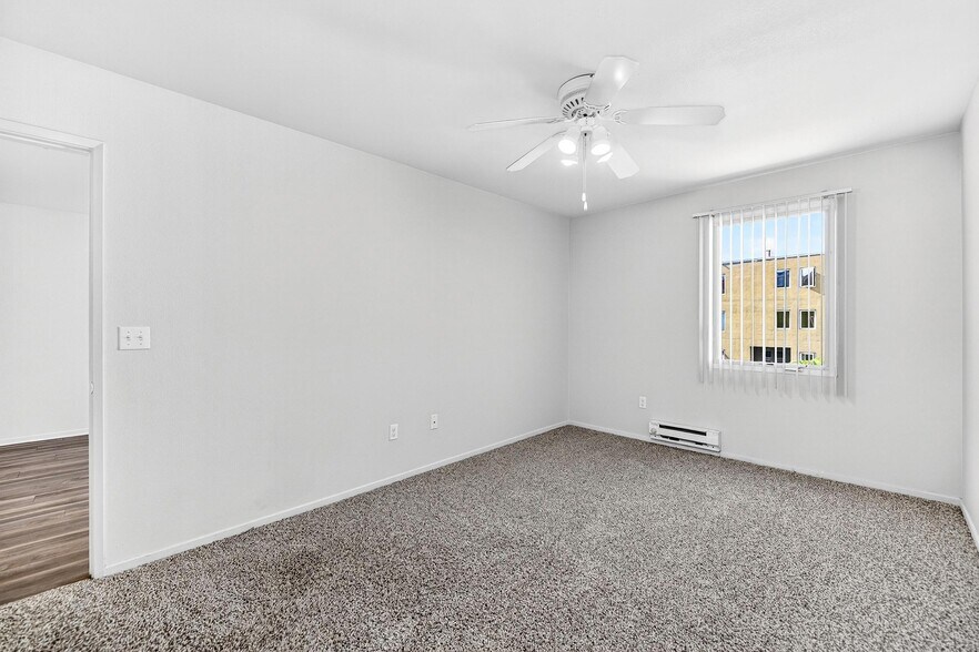 More Photos Of 900 F St, San Diego Apartments For Lease