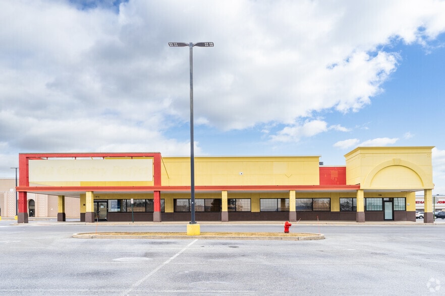 More Photos Of 2001 MacArthur Blvd, Whitehall Unknown For Lease