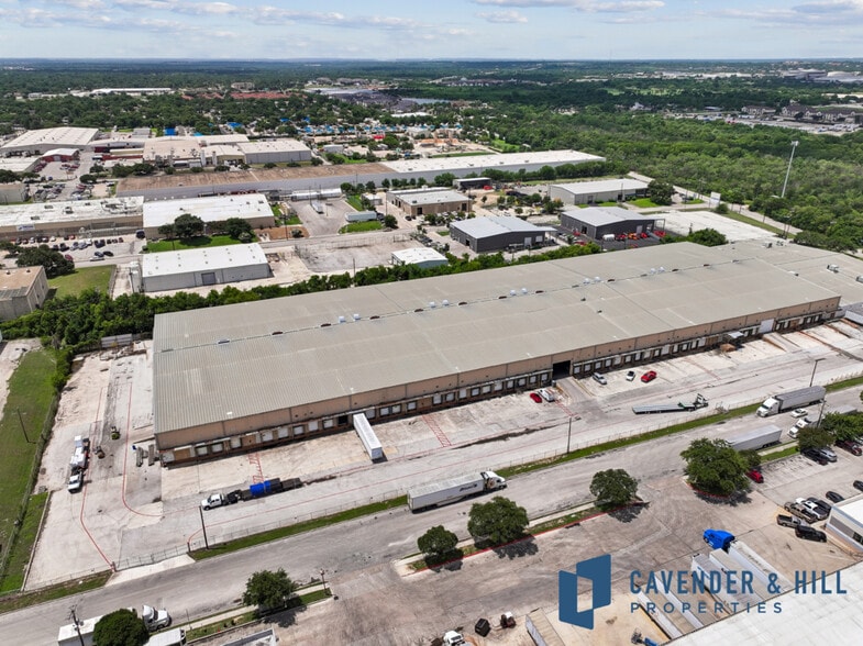 More Photos Of 1400 Currency Dr, San Antonio Distribution For Sale