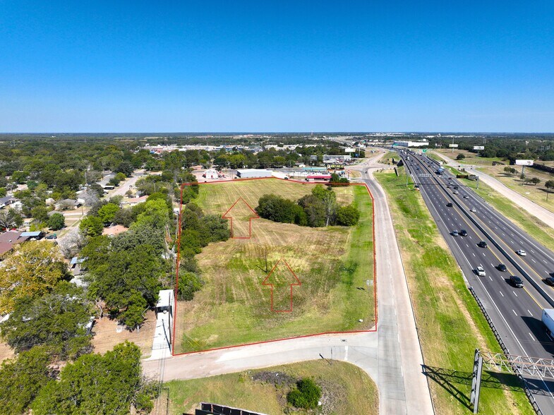 Primary Photo Of SWC Interstate Highway 35E & East Crestview Drive, Lacy-Lakeview Land For Sale