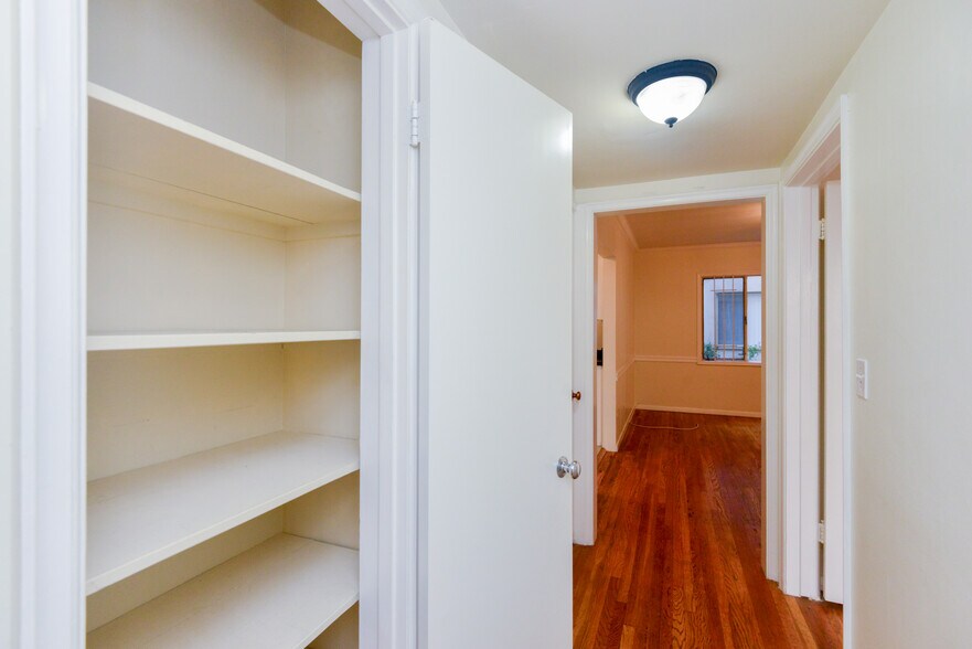 More Photos Of 3520-3530 W 5th St, Los Angeles Apartments For Sale