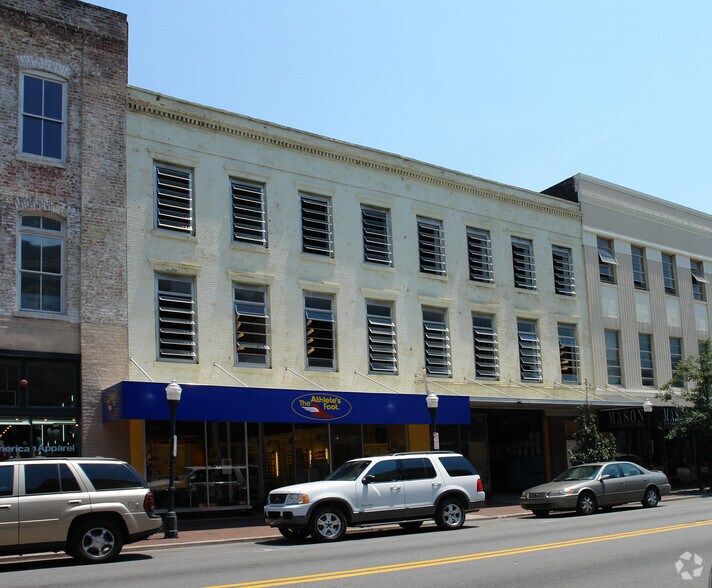 More Photos Of 310-312 W Broughton St, Savannah Storefront Retail Residential For Sale