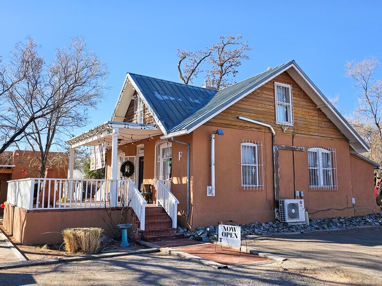 More Photos Of 7103 4th St NW, Albuquerque Office For Sale