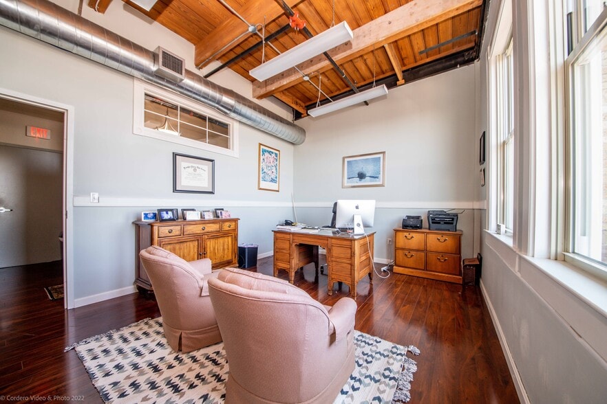 More Photos Of 555 Pleasant St, New Bedford Office For Sale