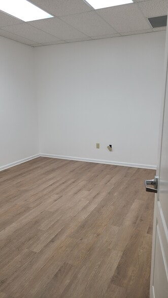 More Photos Of 149 Sawmill Ct, East Stroudsburg Office For Lease