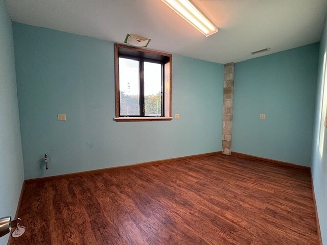 More Photos Of 8 Maple Dr, Monroe Warehouse For Lease