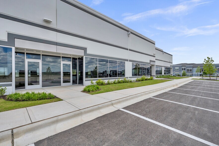 More Photos Of 5305 N Mays St, Georgetown Unknown For Lease