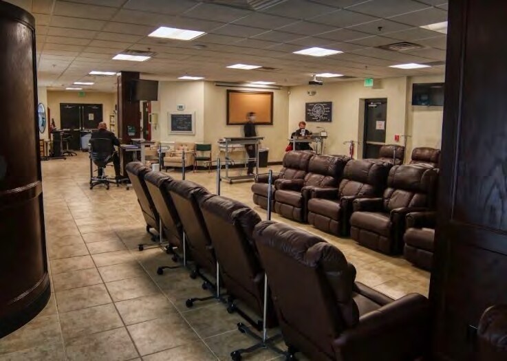 More Photos Of 300 State St E, Oldsmar Medical For Sale