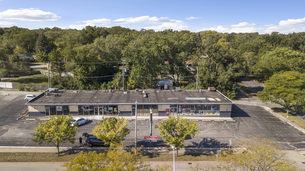 Primary Photo Of 17532 Dixie Hwy, Homewood Storefront For Sale