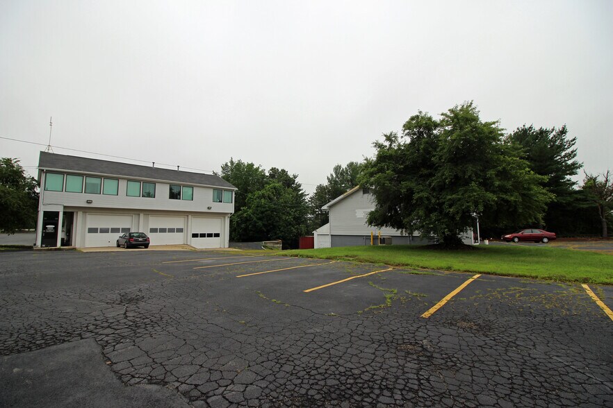 More Photos Of 80-82 Northboro Rd E, Marlborough Office For Sale