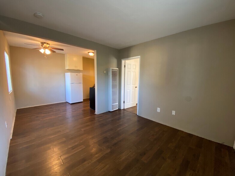 More Photos Of 1313 E 9th St, National City Apartments For Sale