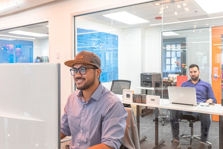 More Photos Of 37 N Orange Ave, Orlando Coworking Space