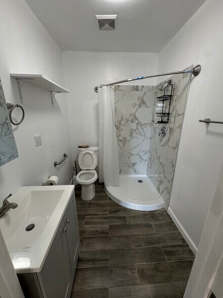 More Photos Of 4634 W Slauson Ave, Los Angeles General Retail For Sale