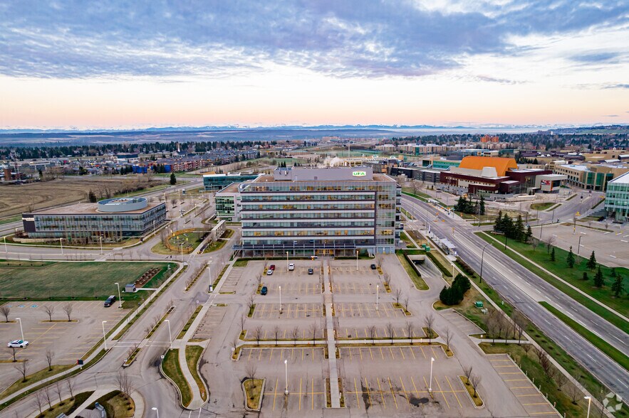 More Photos Of 4838 Richard Rd SW, Calgary Office For Lease