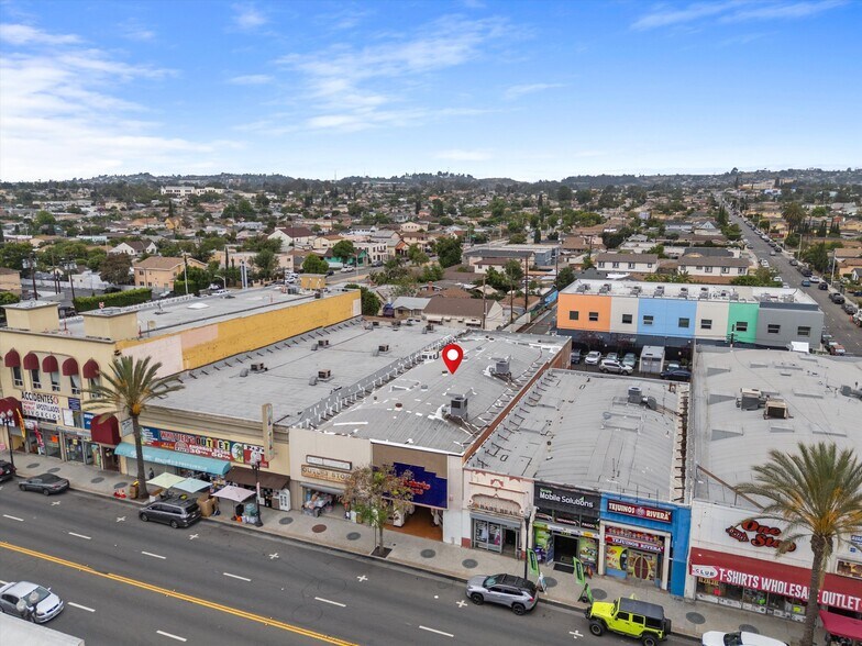 More Photos Of 4719-4721 Whittier Blvd, Los Angeles Convenience Store For Sale