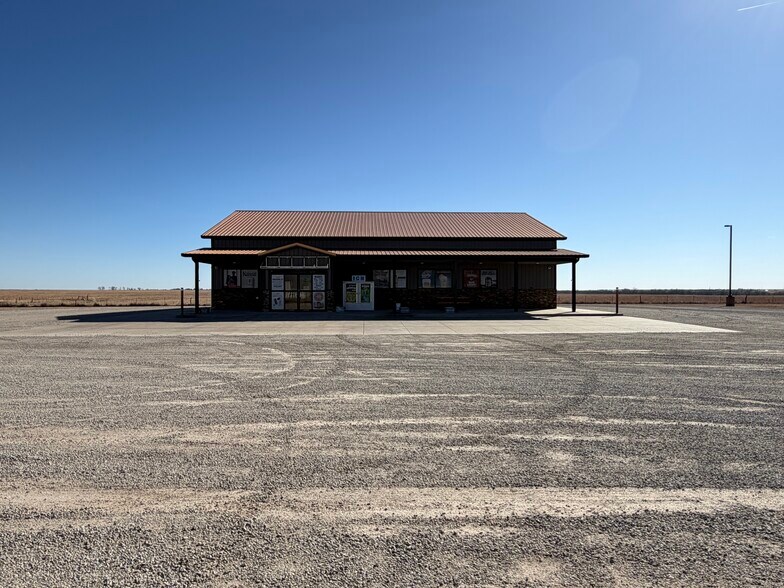 Primary Photo Of 2250 US Highway 40, Russell Flex For Sale