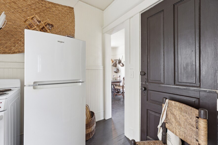 More Photos Of 50 Charlotte St, Saint Augustine Storefront Retail Office For Sale