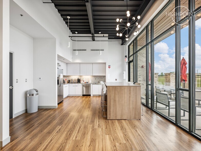 More Photos Of 100 Highpoint Park Way, Braselton Office For Lease