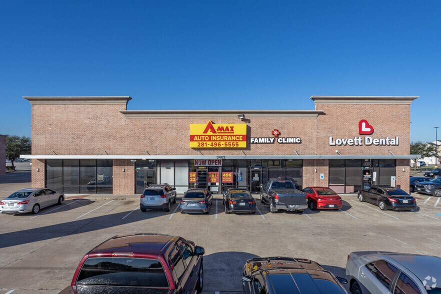 More Photos Of 3402 Hwy 6, Houston General Retail For Lease