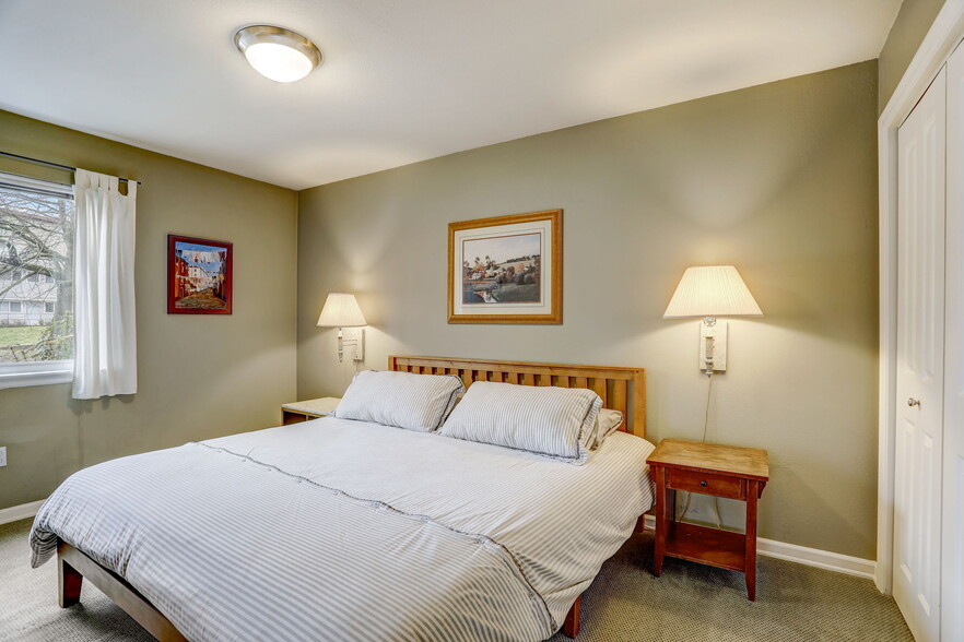 More Photos Of 403 E Thomas St, Seattle Multifamily For Sale