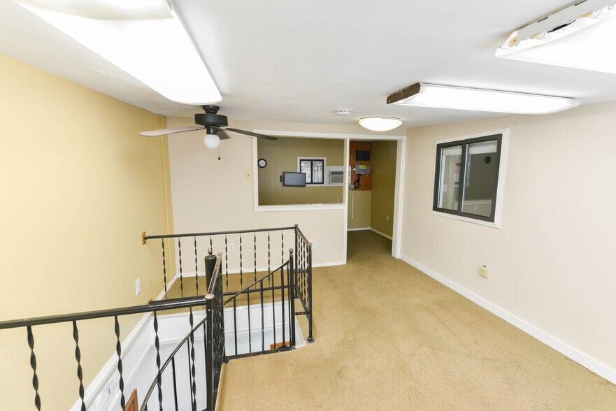 More Photos Of 6556 Jonas Pl, Berkeley Warehouse For Sale