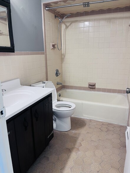 More Photos Of 34 N 21st St, Easton Apartments For Sale