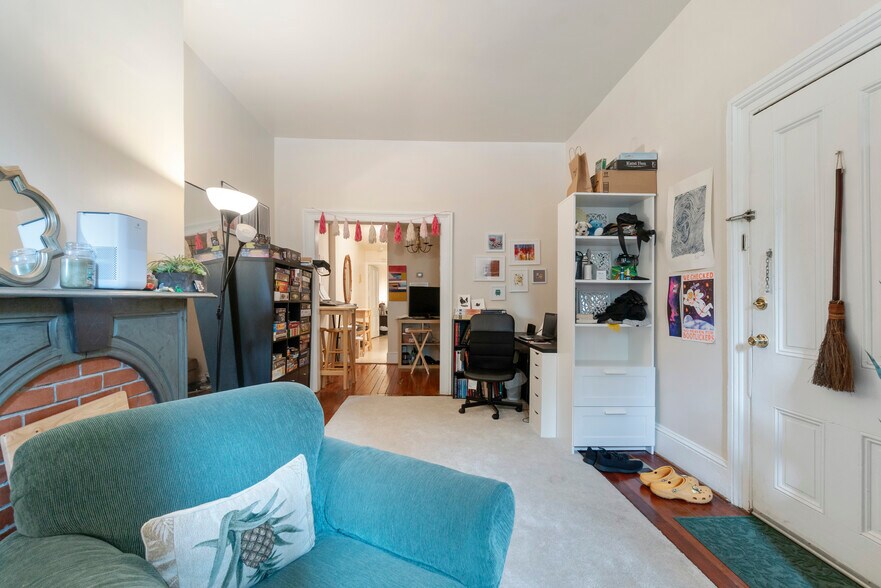 More Photos Of 645 N Paca St, Baltimore Apartments For Sale