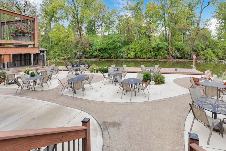 More Photos Of 14675 Zion Rd, Thornville Restaurant For Sale