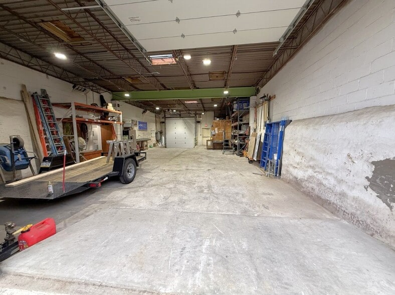 More Photos Of 3 S 5th St, Darby Warehouse For Sale
