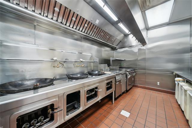 More Photos Of 109 S Cincinnati Ave, Tulsa Fast Food For Sale