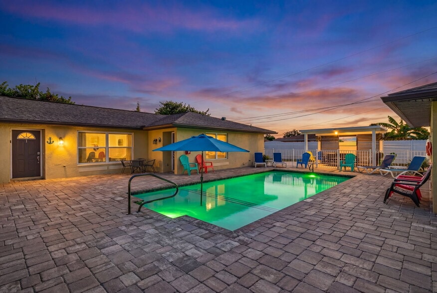 More Photos Of 624 SE 46th St, Cape Coral Apartments For Sale