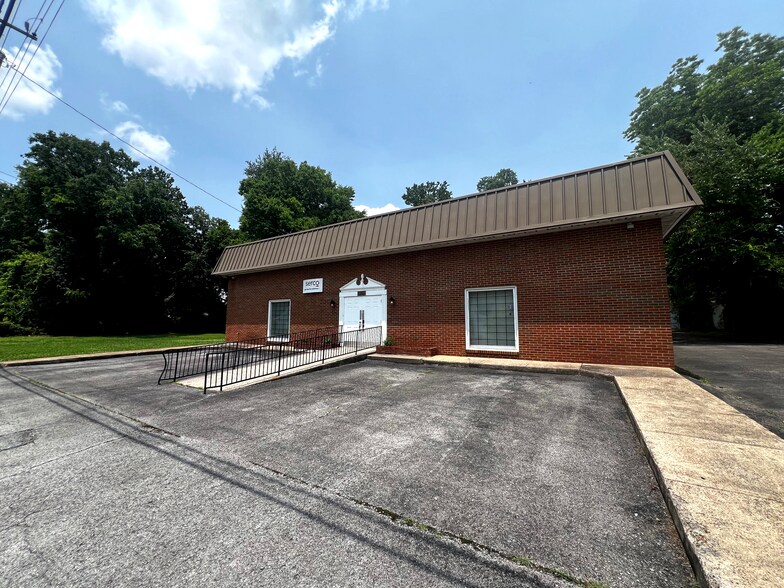 Primary Photo Of 633 E Vine St, Murfreesboro Industrial For Sale