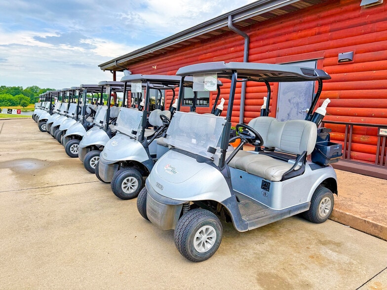 More Photos Of 10301 S 600 Rd, Miami Golf Course Driving Range For Sale