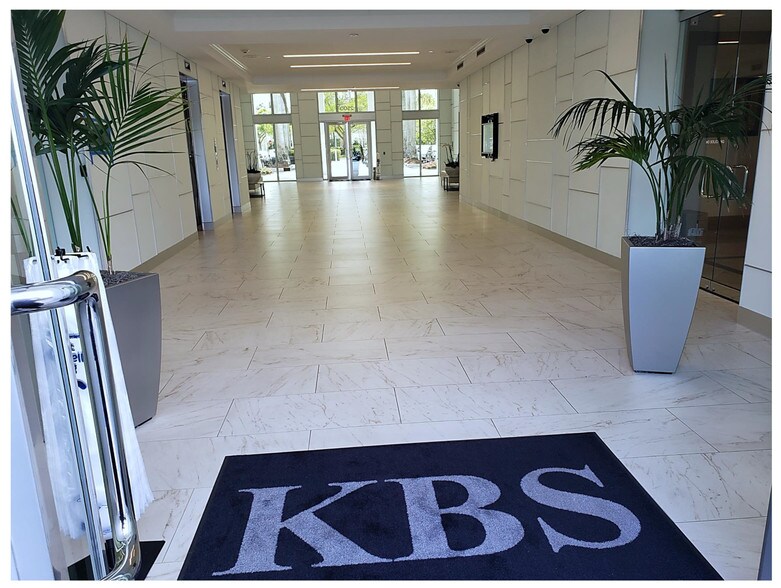 More Photos Of 2500 Weston Rd, Weston Office For Lease