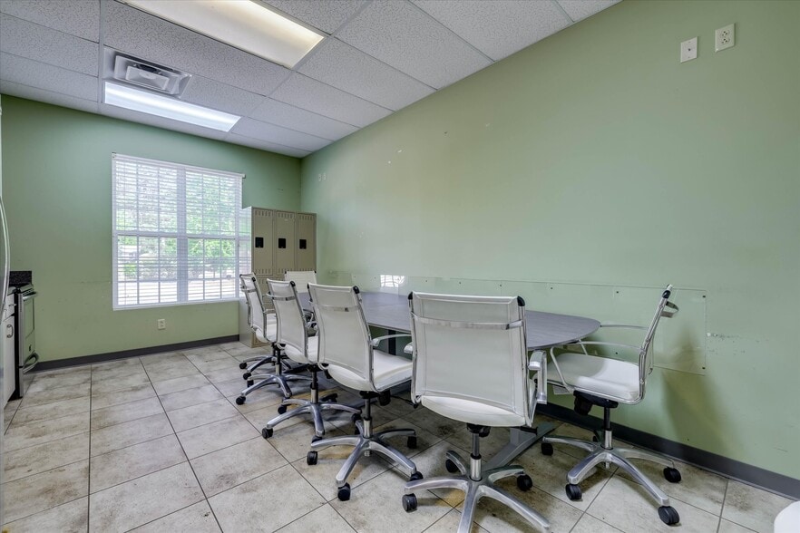 More Photos Of 1466 Columbia Hwy N, Aiken Medical For Sale