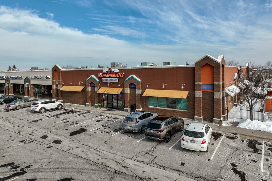 More Photos Of 1240-1570 Frontage Rd W, Stillwater Storefront For Lease