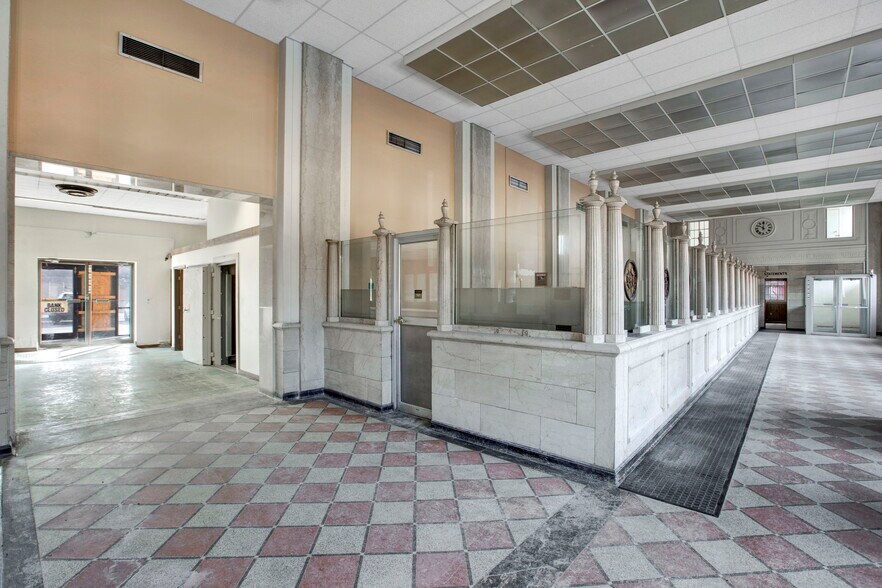 More Photos Of 2201-03 Broadway, East Chicago Freestanding For Sale