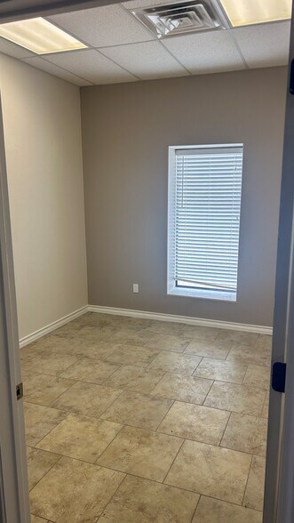 More Photos Of 3115 N County Road 1107, Midland Warehouse For Lease