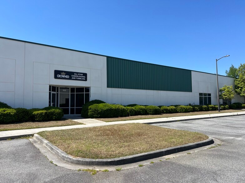 More Photos Of 202 Bourne Blvd, Savannah Warehouse For Lease