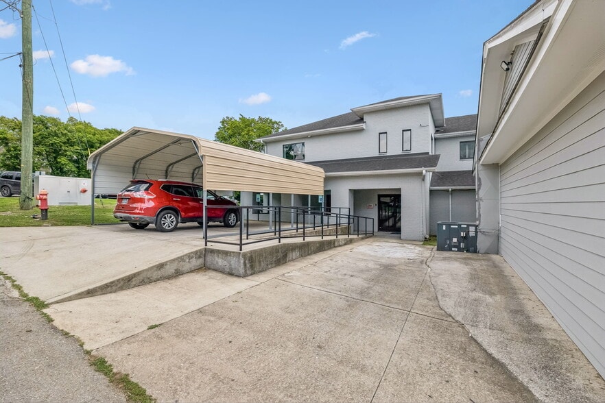 More Photos Of 4500 Nolensville Pike, Nashville Religious Facility For Sale