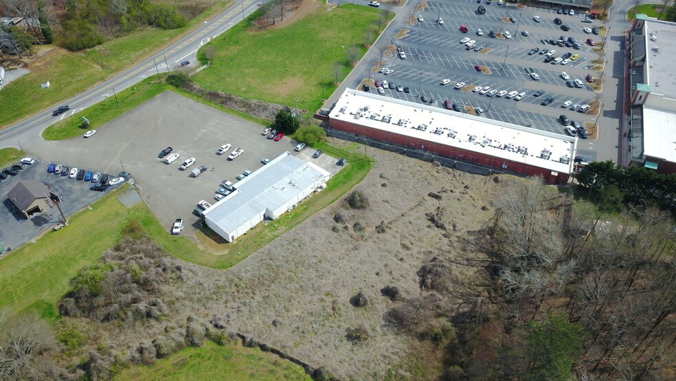 More Photos Of 12400 Cumming Hwy, Canton Restaurant For Lease