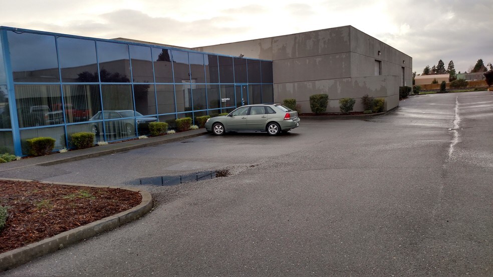 More Photos Of 3055 Wiljan Ct, Santa Rosa Warehouse For Sale