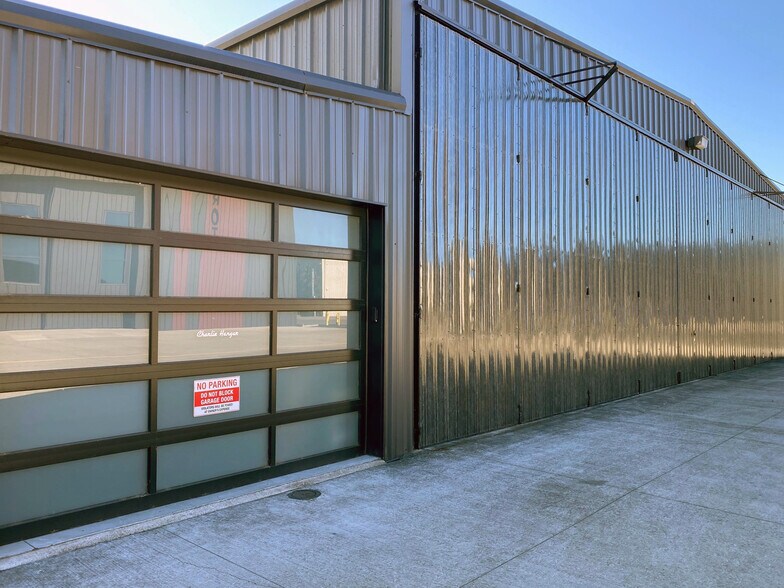 More Photos Of 14369 Keil Rd NE, Aurora Industrial For Sale