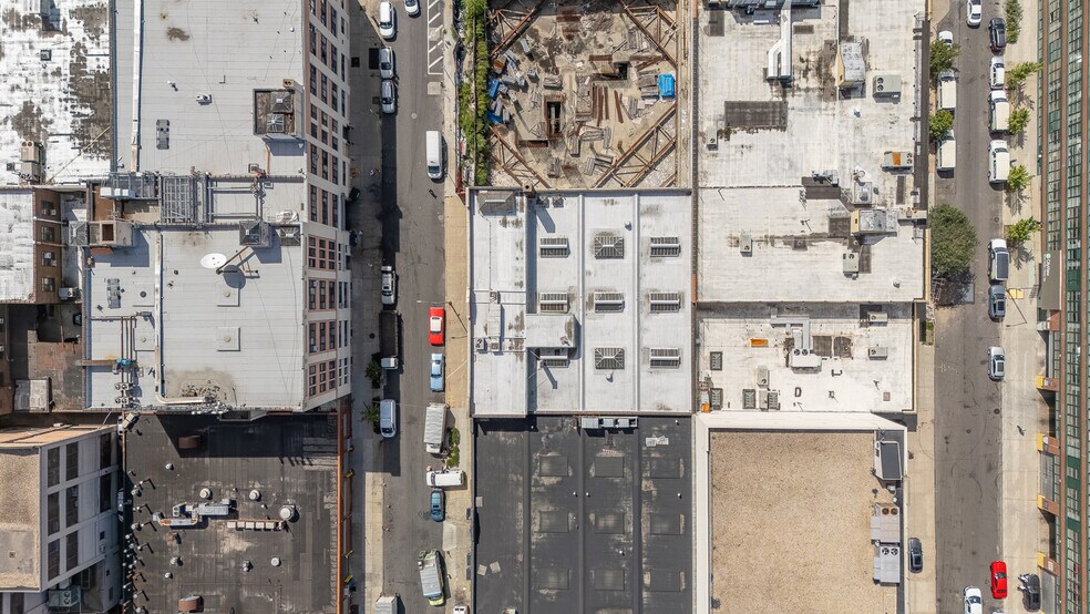 More Photos Of 4332 33rd St, Long Island City Industrial For Sale