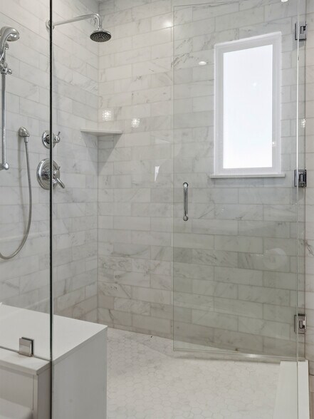 More Photos Of 5233 Lemp Ave, North Hollywood Multifamily For Sale