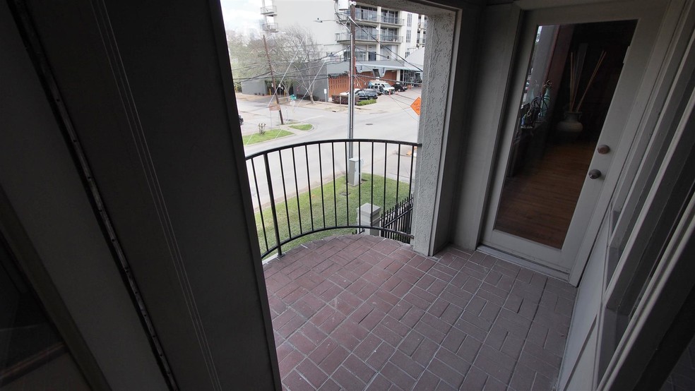 More Photos Of 315 W Alabama St, Houston Loft Creative Space For Lease