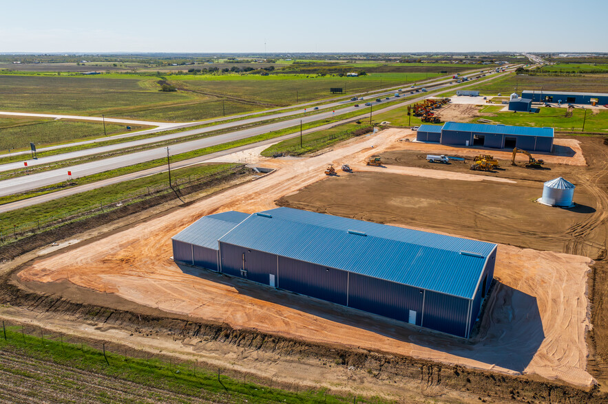 Primary Photo Of 7300 IH 10 West, Seguin Manufacturing For Sale